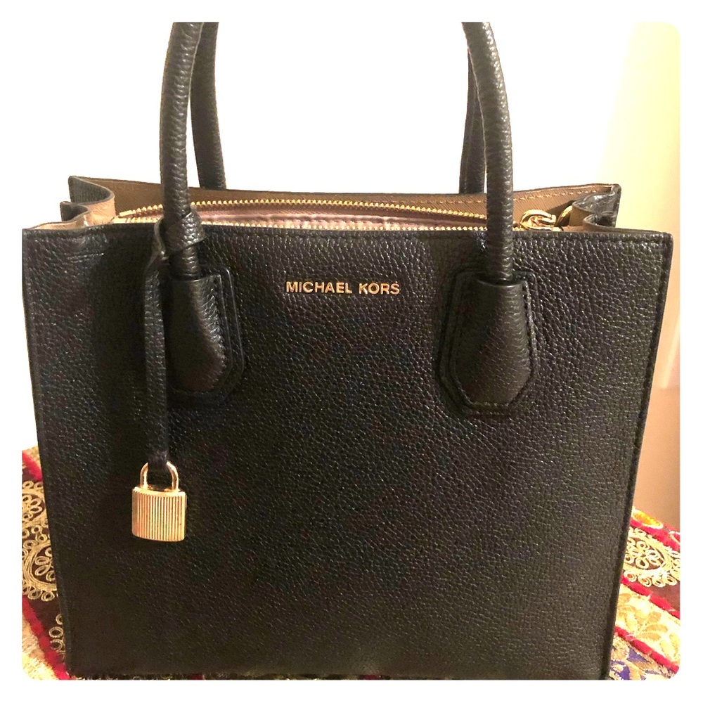 Authentic Michael Kors Handbag